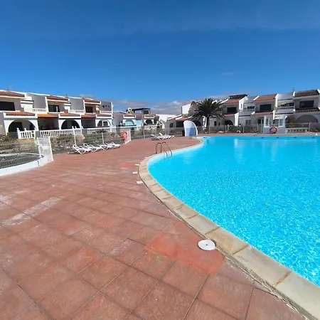 Apartment Mon Soleil, 2 Bedrooms, Sea View And Pool *