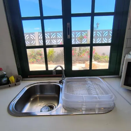 아파트 Mon Soleil, 2 Bedrooms, Sea View And Pool *