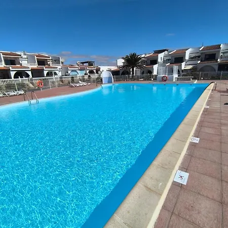 Apartment Mon Soleil, 2 Bedrooms, Sea View And Pool Costa De Antigua